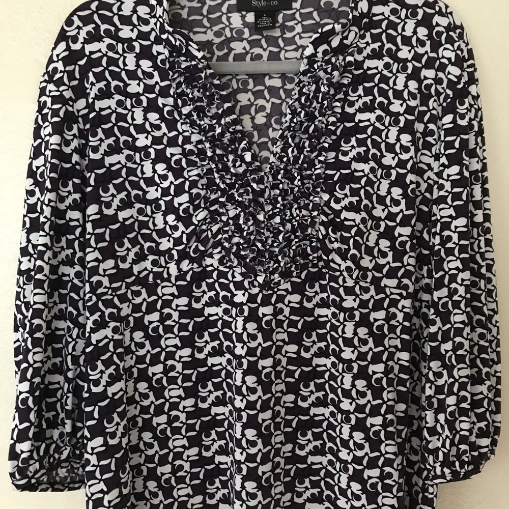 Style & Co. Top